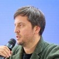 Максим Попов